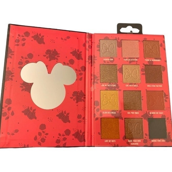 Minnie Mouse Eyeshadow Pallete - Picture 2 of 5